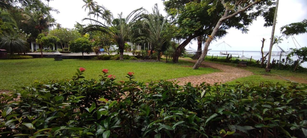 Deshadan Backwater Resort - The best sunrise view Alappuzha Exterior foto