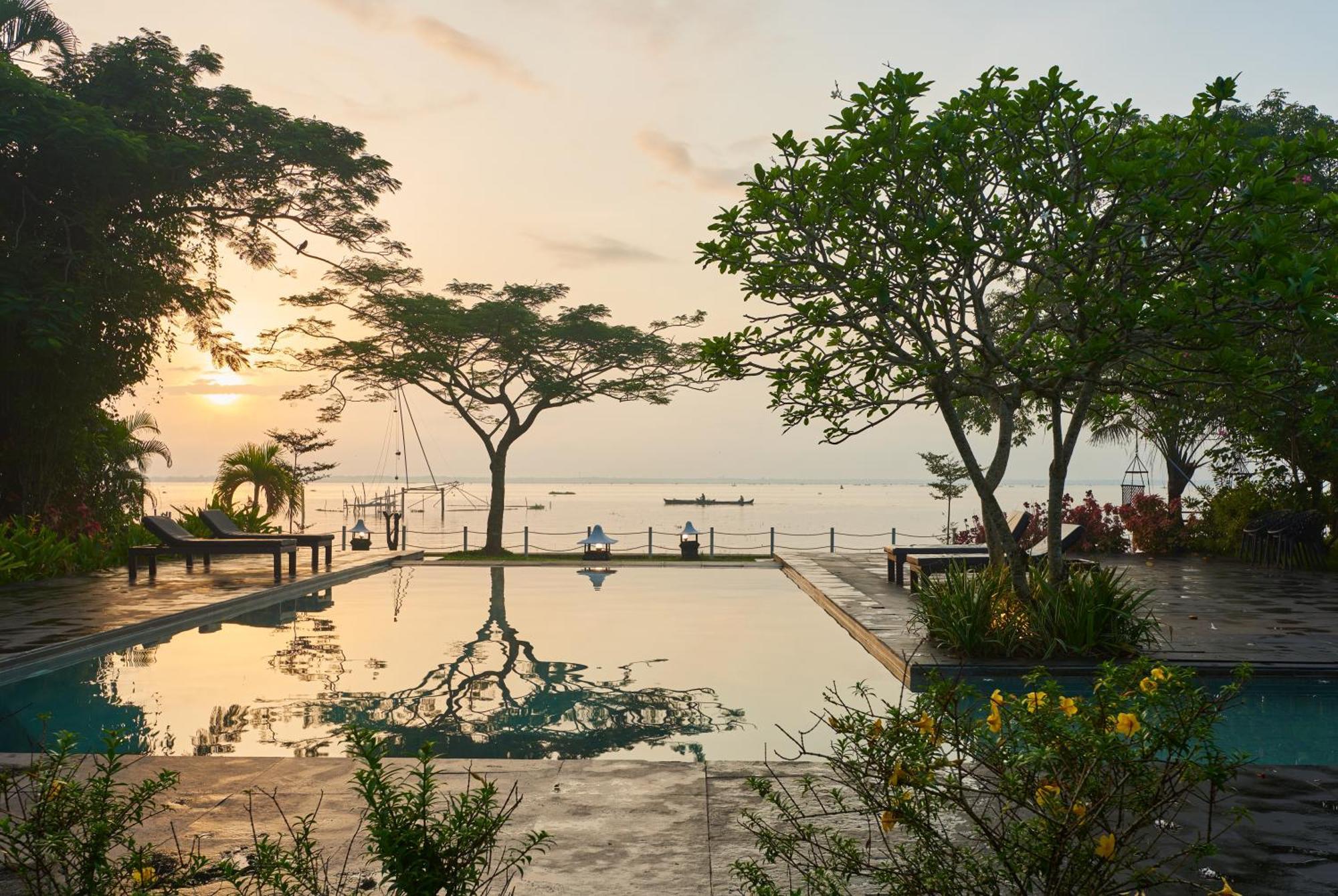 Deshadan Backwater Resort - The best sunrise view Alappuzha Exterior foto
