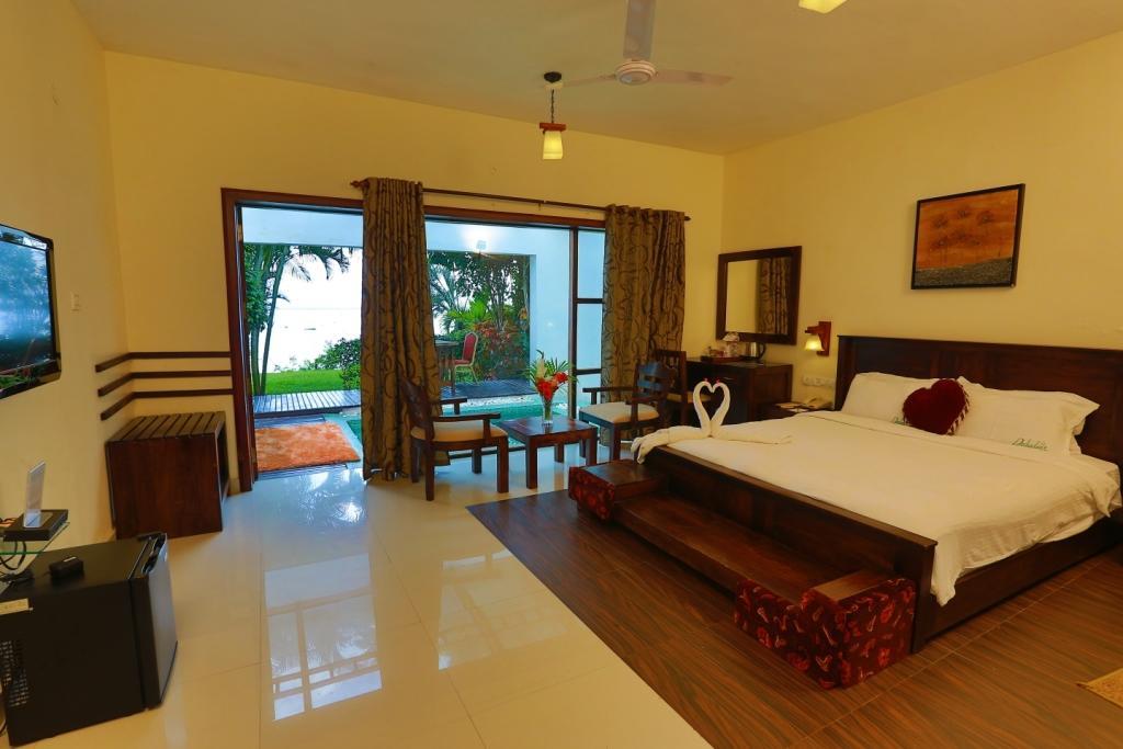 Deshadan Backwater Resort - The best sunrise view Alappuzha Exterior foto